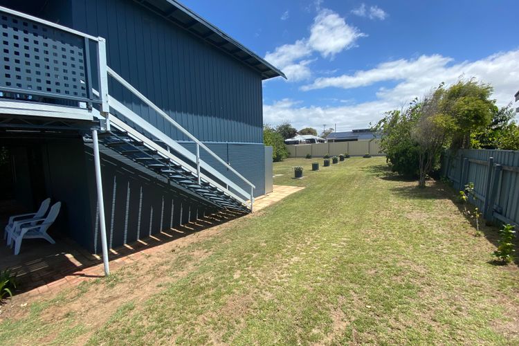 The Blue Bunyip – 3 Bunyip St , Goolwa South