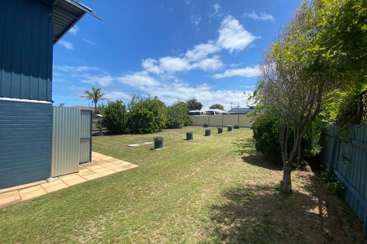 The Blue Bunyip – 3 Bunyip St , Goolwa South