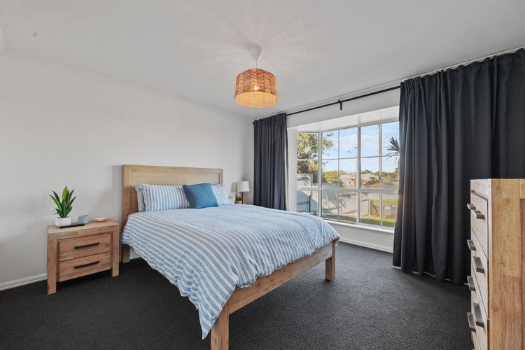 60 Beach Road, Goolwa South