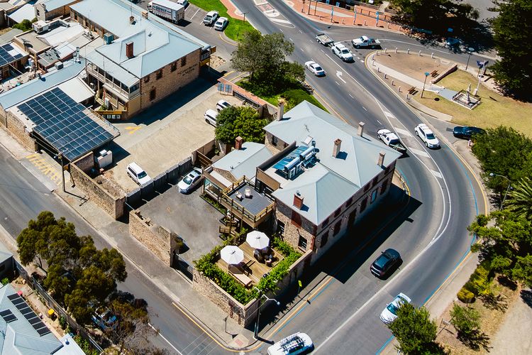 The Australasian, 1 Porter St, Goolwa