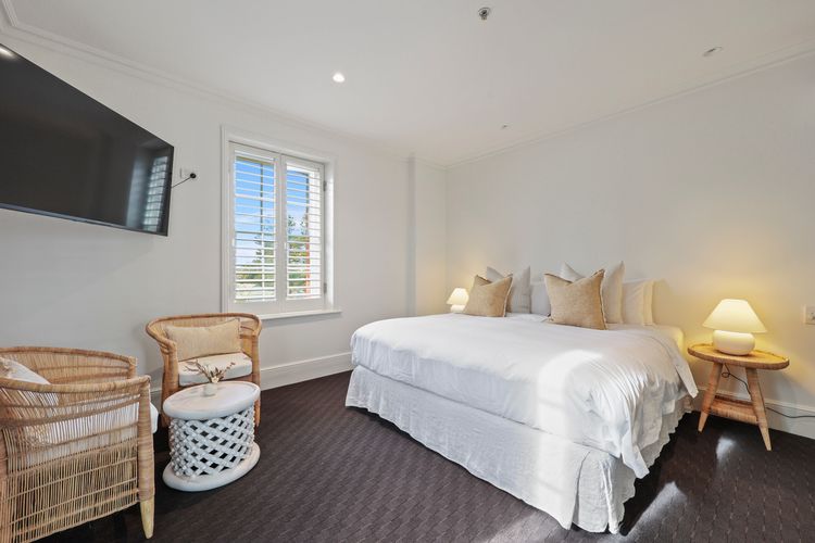 The Australasian, 1 Porter St, Goolwa