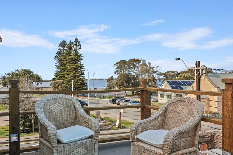 The Australasian, 1 Porter St, Goolwa