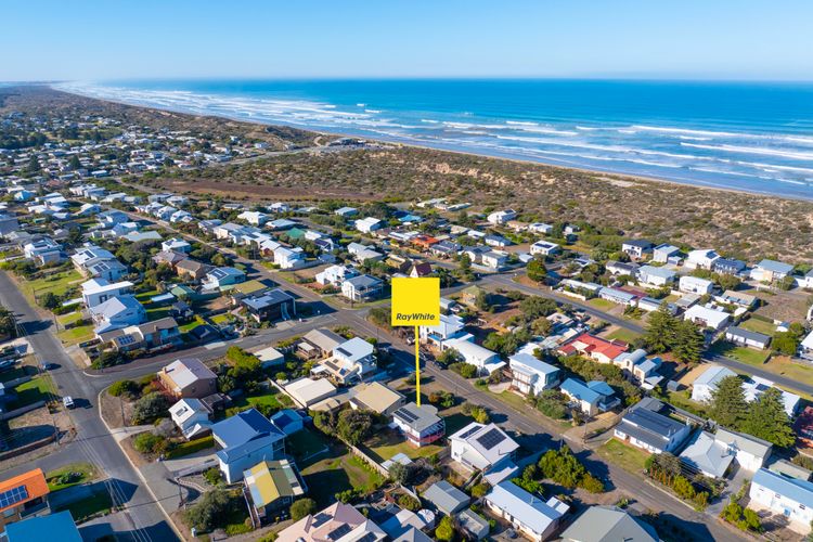 44 Neighbour Ave, Goolwa Beach