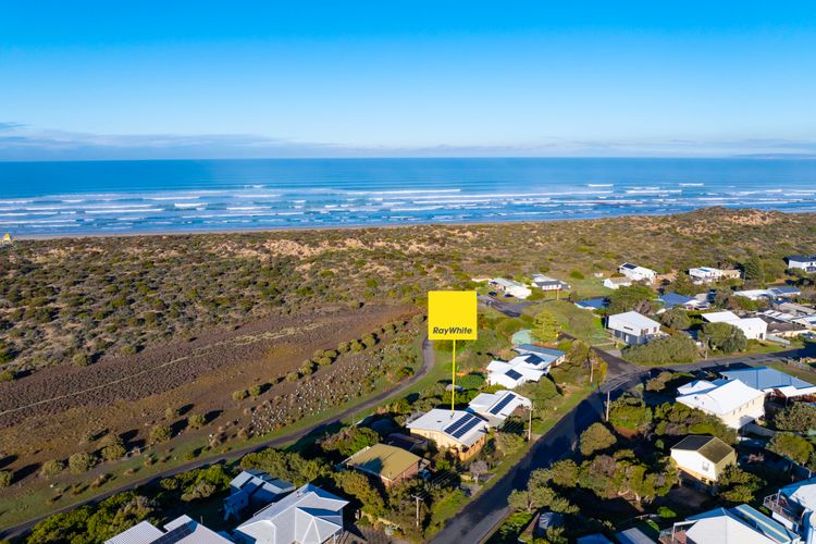 9 Underwood Ave, Goolwa Beach
