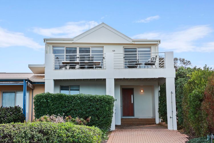 Hey Boomer – 2/8 Railway Tce, Port Elliot