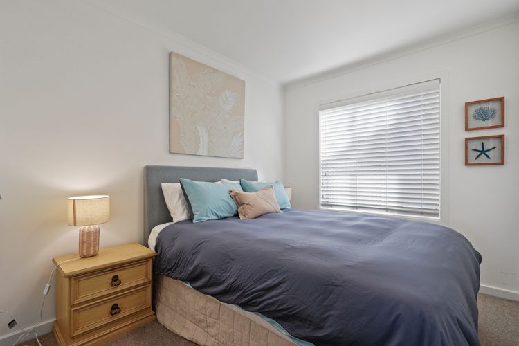 Hey Boomer – 2/8 Railway Tce, Port Elliot