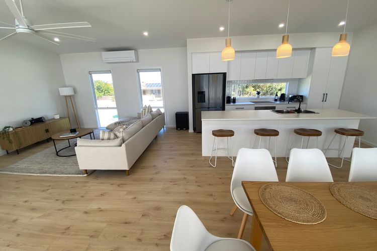 White Lotus -14 Haynes Rd, Middleton