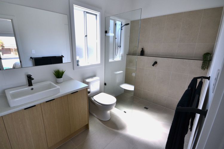 Luxury Coastal Retreat -14 Haynes Rd, Middleton