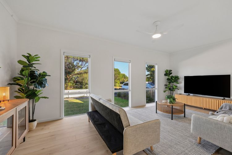 White Lotus -14 Haynes Rd, Middleton