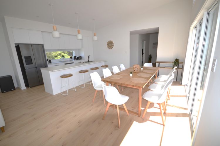 Luxury Coastal Retreat -14 Haynes Rd, Middleton