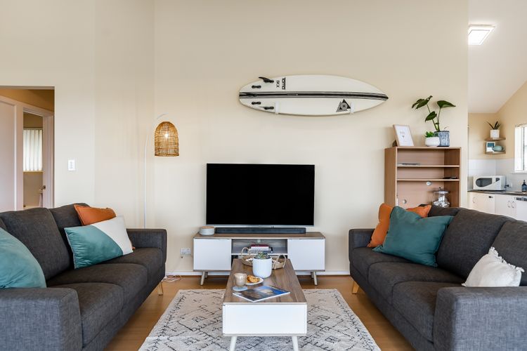 Sunnys Beachhouse – 70 Hargreaves Rd, Middleton