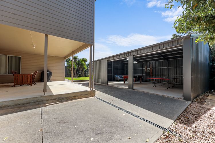 101 Padman Crs, Middleton