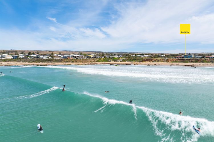 101 Padman Crs, Middleton