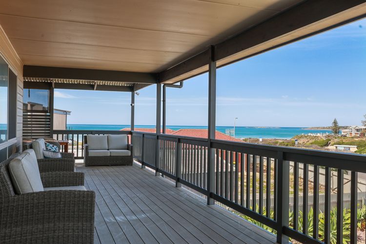 101 Padman Crs, Middleton