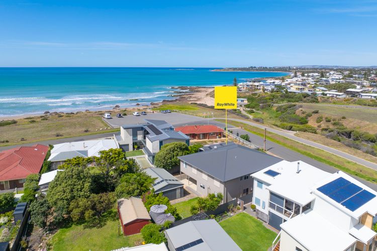 101 Padman Crs, Middleton