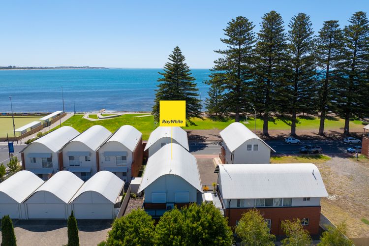 2/16 Flinders Pde, Victor Harbor