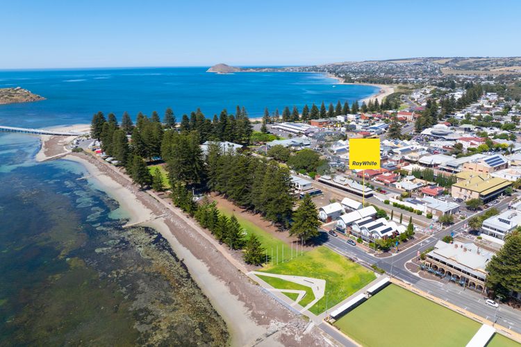 2/16 Flinders Pde, Victor Harbor