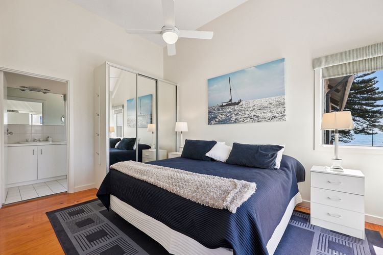 2/16 Flinders Pde, Victor Harbor