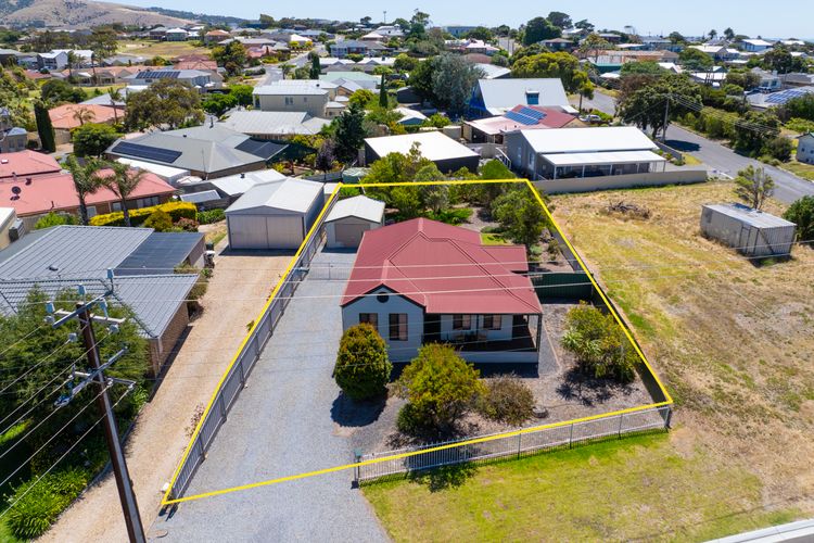 Cudmore Cottage – 18 Cudmore Rd, McCracken