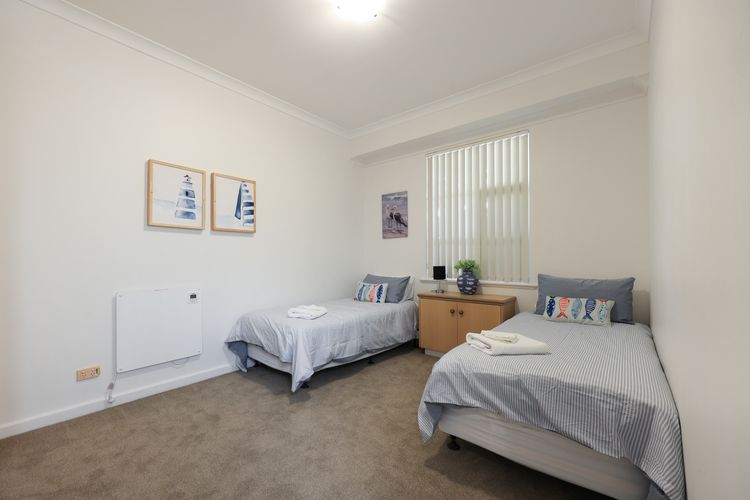 114 At the Bluff – 114/123 Franklin Pde, Encounter