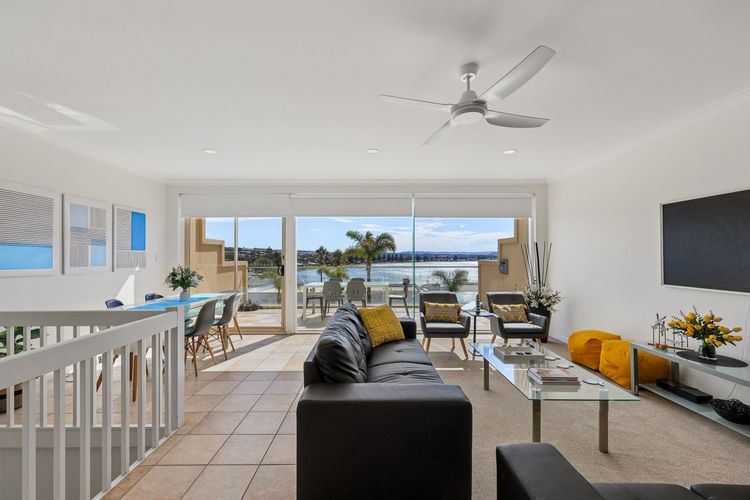114 At the Bluff – 114/123 Franklin Pde, Encounter