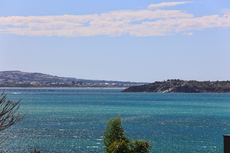 114 At the Bluff – 114/123 Franklin Pde, Encounter