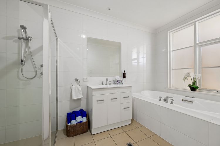 114 At the Bluff – 114/123 Franklin Pde, Encounter