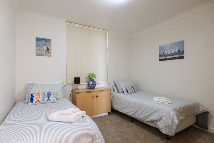 114 At the Bluff – 114/123 Franklin Pde, Encounter