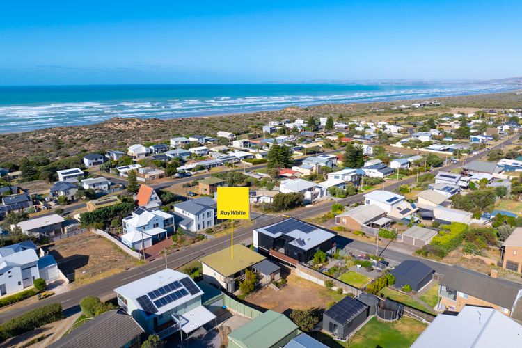Serenity Sands – 34 Neighbour Ave, Goolwa Beach
