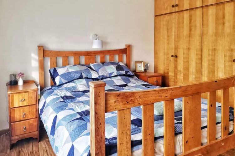 Three Stones – 42 McDonald St, Hayborough