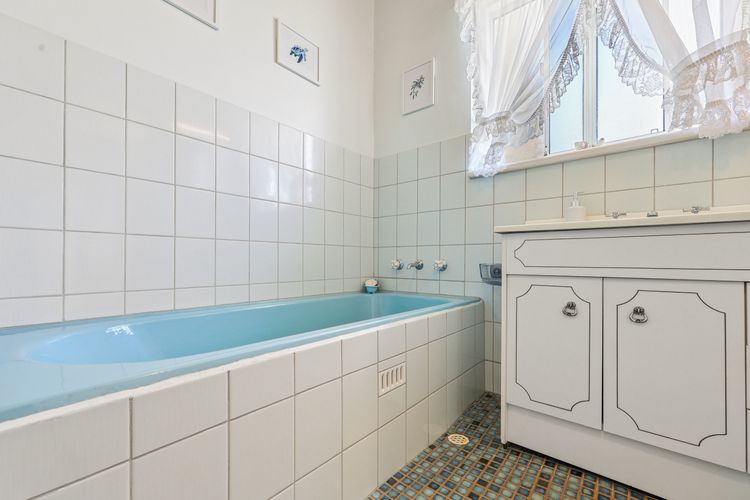 The Parkway, Victor Harbor