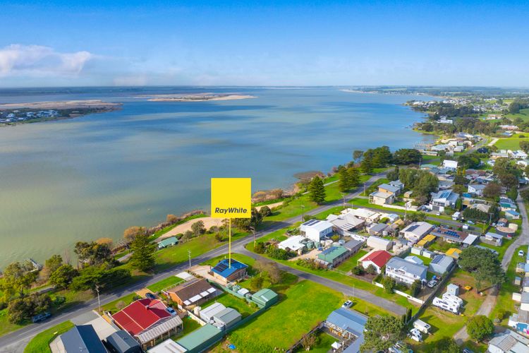 25 Captain Sturt Rd, Hindmarsh Island