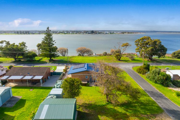 25 Captain Sturt Rd, Hindmarsh Island
