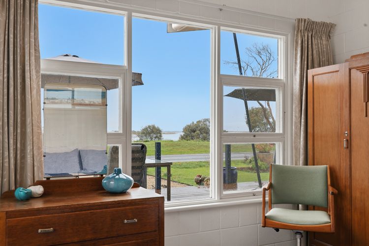 25 Captain Sturt Rd, Hindmarsh Island