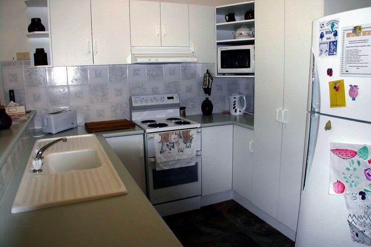 Great Home Close to Encounter Lakes Beach