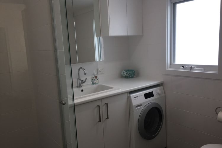 Gorgeous Stone Cottage on the Seafront