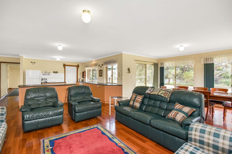 Holiday Close to the Beach Park Swimming Centre