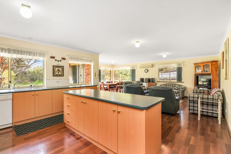 Holiday Close to the Beach Park Swimming Centre