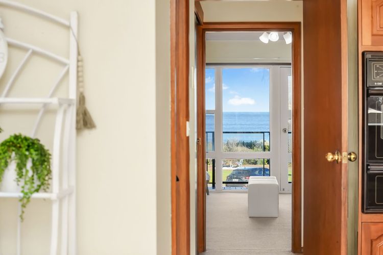 Beautiful Beach Front Townhouse