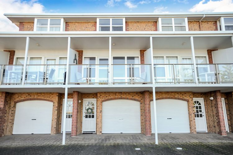 Beautiful Beach Front Townhouse