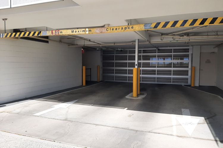 The Penthouse with Views