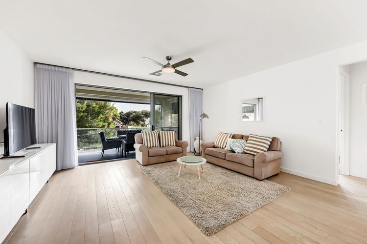 Stunning Sea Views in Excellent Location