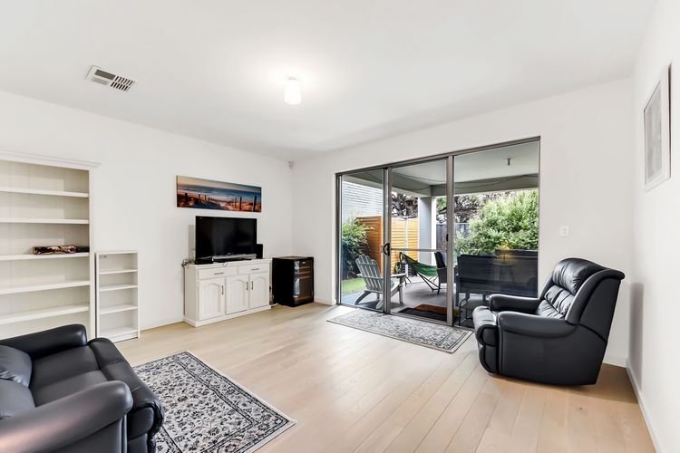 Stunning Sea Views in Excellent Location