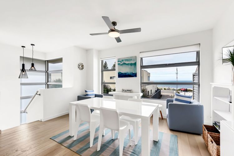 Stunning Sea Views in Excellent Location