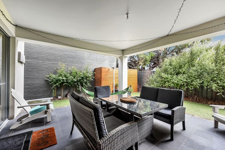 Stunning Sea Views in Excellent Location