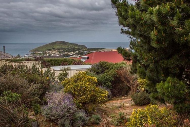 Spacious Relaxing Family Home in Encounter Bay