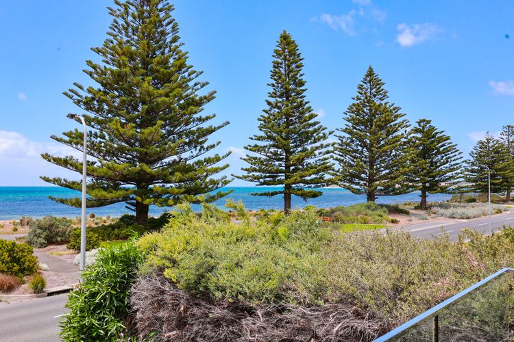 Beachfront Great for the Family