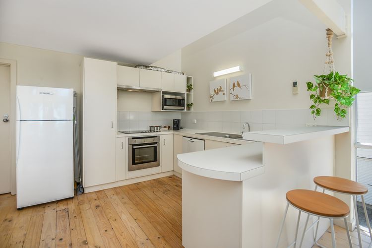 Pine Beach Villa Fabulous Sea Views