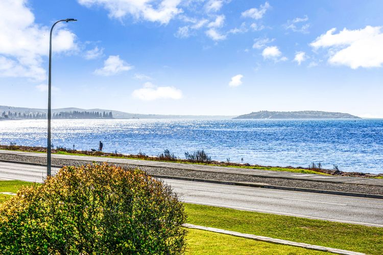 Battye Cottage Beautiful Sea Views All Year Round