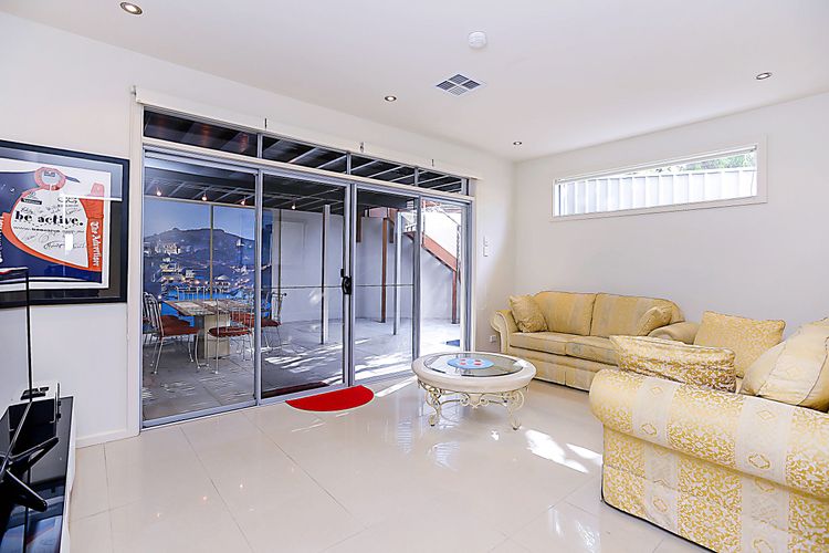 Luxury and Beachfront on Franklin